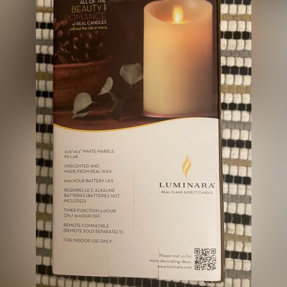 Gray Flameless Candle - Picture 3 of 5